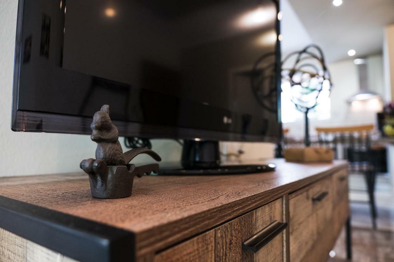 Comfy Apartment Of 104 M² Near Metro! Atene Esterno foto