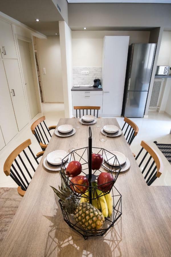 Comfy Apartment Of 104 M² Near Metro! Atene Esterno foto