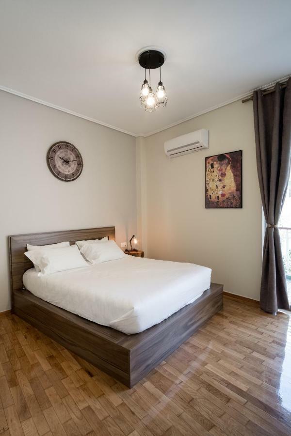 Comfy Apartment Of 104 M² Near Metro! Atene Esterno foto